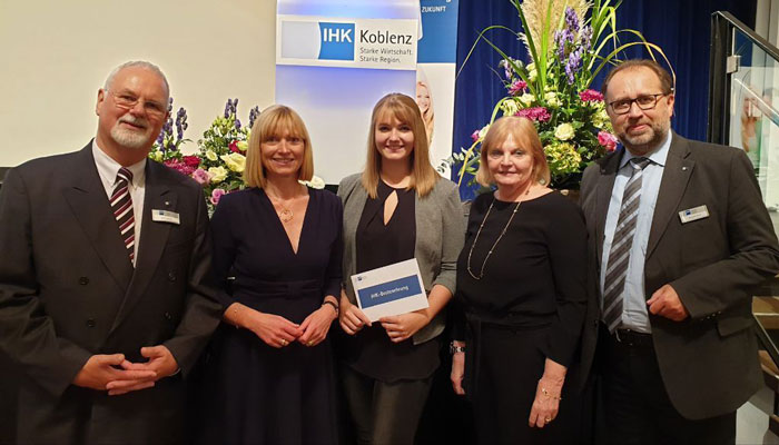 IHK Koblenz honours EWM apprentices